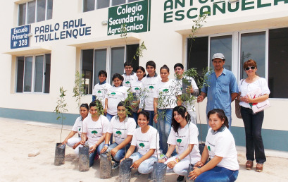 El Secundario Banda y colegio agrotécnico Antonio Escañuela