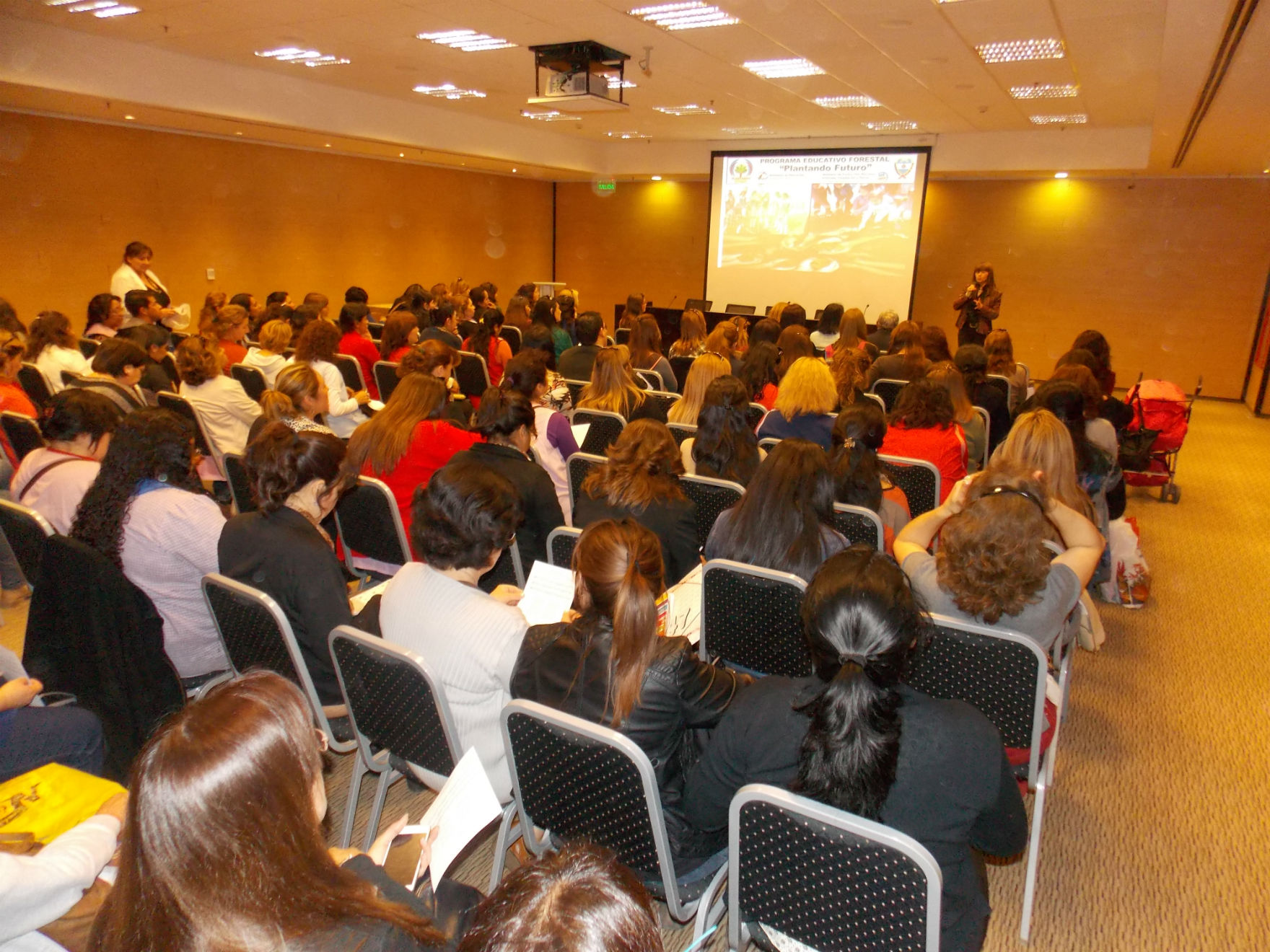 Programa Plantando Futuro sigue sumando adhesiones a su programa