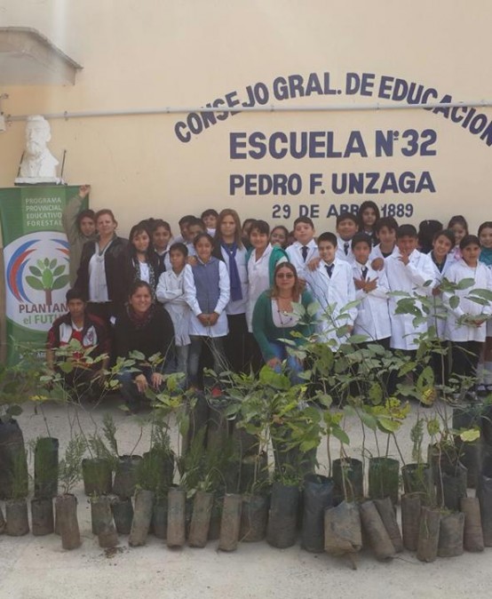 Plantando Futuro visito la Escuela Pedro Firmo Unzaga N°32